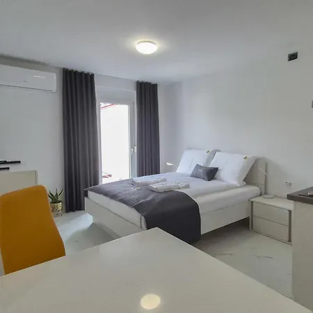 Stopa Art شقة فندقية Sempeter pri Gorici